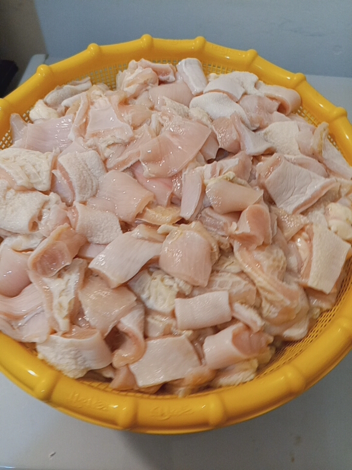 গরুর মোটা ভুড়ি (প্রসেস করা) ১ কেজি